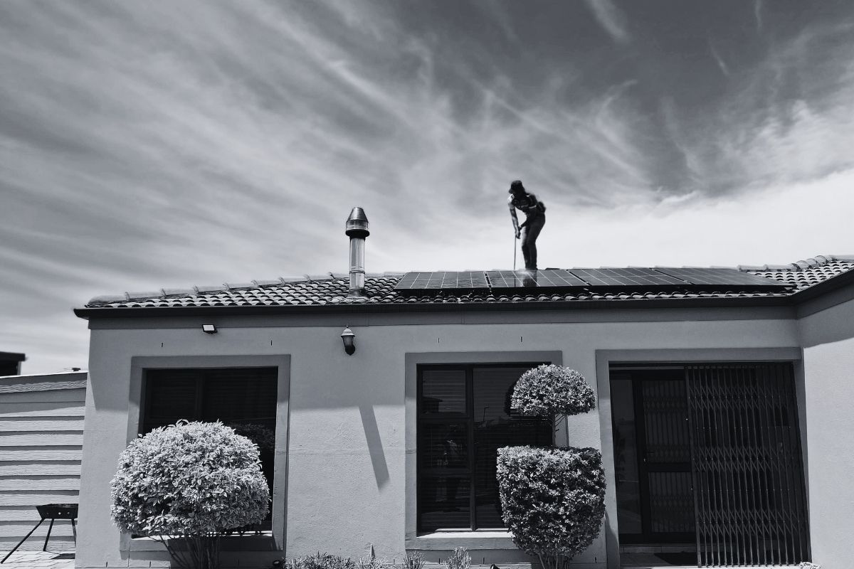 Roofers hero